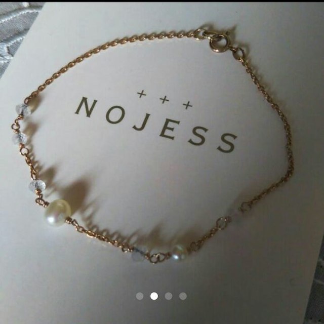 NOJESS(ノジェス)のノジェス パール&レインボームーンストーンブレスレット レディースのアクセサリー(ブレスレット/バングル)の商品写真