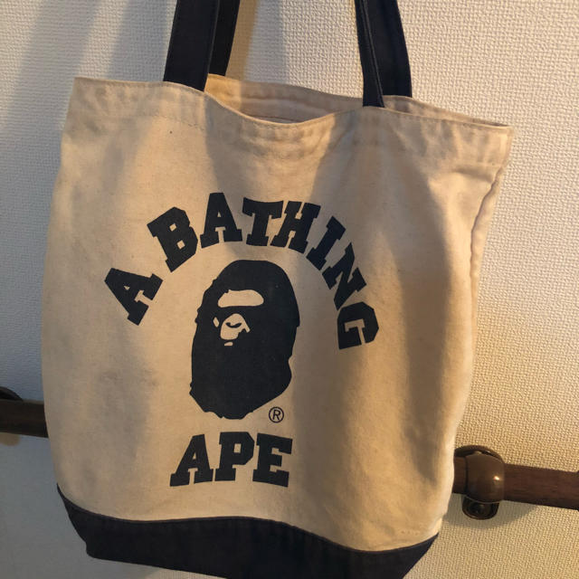 A BATHING APE(アベイシングエイプ)のA BATHING APE トートバッグ メンズのバッグ(トートバッグ)の商品写真