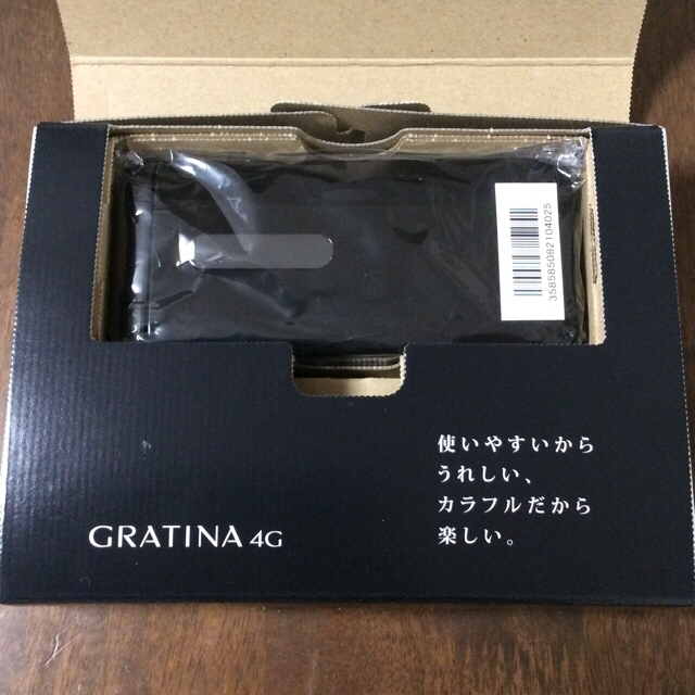 au(エーユー)の au GRATINA4G SIMロック解除済 sim gratina 4g  スマホ/家電/カメラのスマートフォン/携帯電話(携帯電話本体)の商品写真