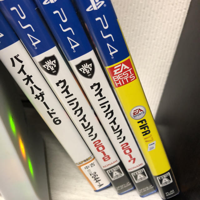 PlayStation4 500の通販 by かず's shop|プレイステーション4ならラクマ - PlayStation4 定番最新作