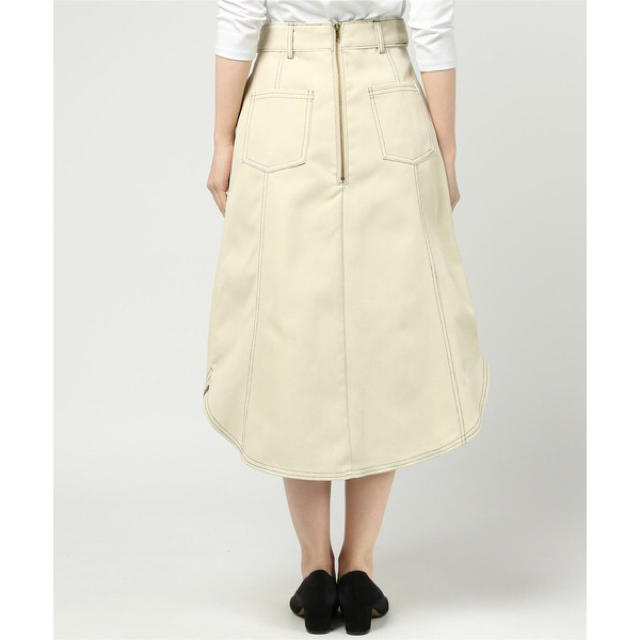 REDYAZEL(レディアゼル)のREDYAZEL♡ステッチ配色フロントボタンスカート レディースのスカート(ひざ丈スカート)の商品写真