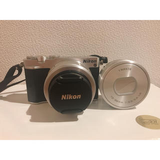 ニコン(Nikon)のNIKON1 J5 ダブルズームレンズキット(ミラーレス一眼)