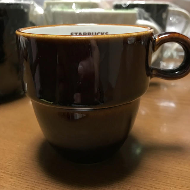 Starbucks Coffee(スターバックスコーヒー)のスターバックス ブラウン マグカップ インテリア/住まい/日用品のキッチン/食器(グラス/カップ)の商品写真