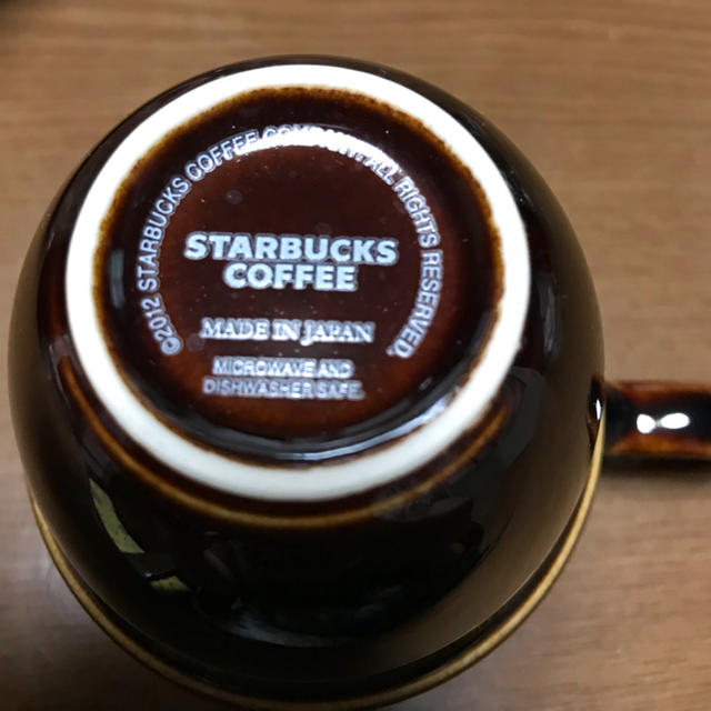 Starbucks Coffee(スターバックスコーヒー)のスターバックス ブラウン マグカップ インテリア/住まい/日用品のキッチン/食器(グラス/カップ)の商品写真