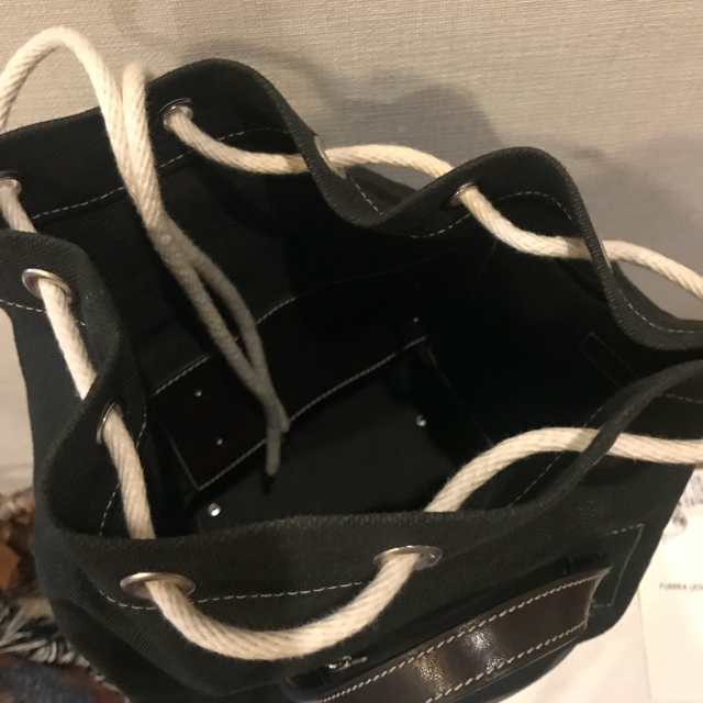 国産品 Ron Herman - フミカウチダ Dスナップ付きバッグ ハンドバッグ 国産品 Ron Herman - フミカウチダ Dスナップ付きバッグ ハンドバッグ