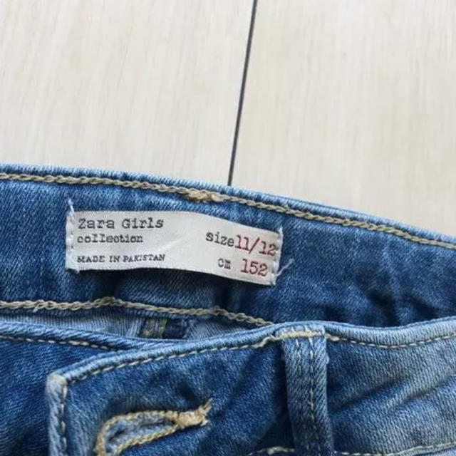 ZARA(ザラ)のZARA ダメージジーンズ レディースのパンツ(デニム/ジーンズ)の商品写真