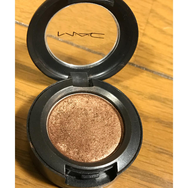 MAC(マック)のMAC スモール アイシャドウ BRONZE コスメ/美容のベースメイク/化粧品(アイシャドウ)の商品写真