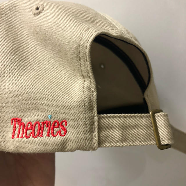 NEW ERA(ニューエラー)のtheories cap メンズの帽子(キャップ)の商品写真