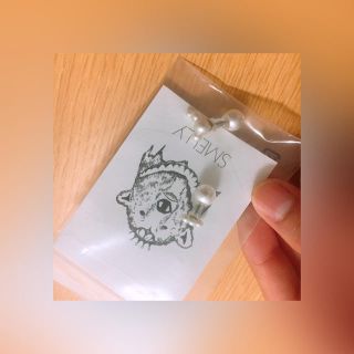 スメリー(SMELLY)のSMELLY パールピアス(ピアス)