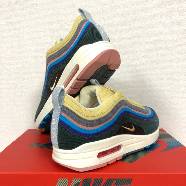 NIKE(ナイキ)の【国内正規27.0】NIKE AIRMAX1/97 VF SW メンズの靴/シューズ(スニーカー)の商品写真