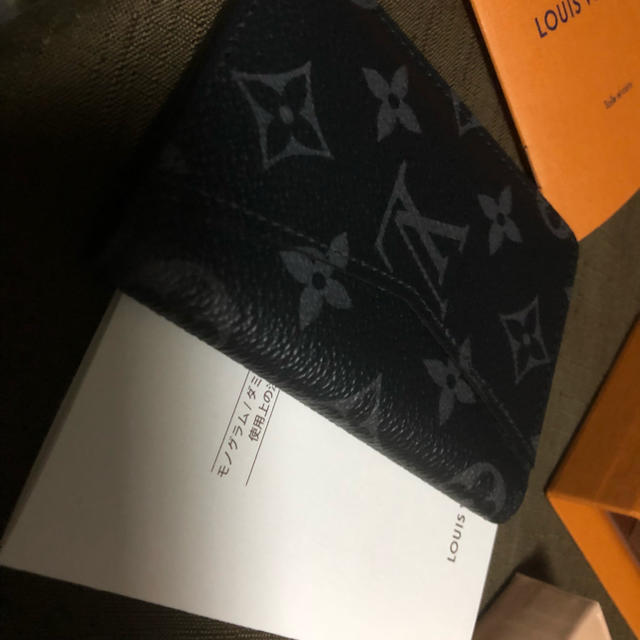 LOUIS VUITTON(ルイヴィトン)のルイ・ヴィトン オーガナイザー ドゥポッシュ モノグラムエクリプス メンズのファッション小物(名刺入れ/定期入れ)の商品写真