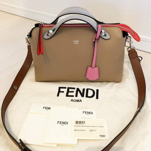 【即決】FENDI by the way フェンディ　バイザウェイバッグ