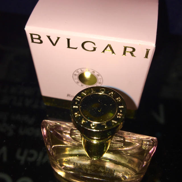 BVLGARI(ブルガリ)のブルガリ ミニ香水 ５ml コスメ/美容の香水(香水(女性用))の商品写真