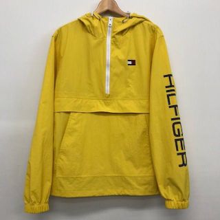 トミーヒルフィガー(TOMMY HILFIGER)のトミーヒルフィガー プルオーバーパーカー アウター L 黄 新品 180510(ナイロンジャケット)