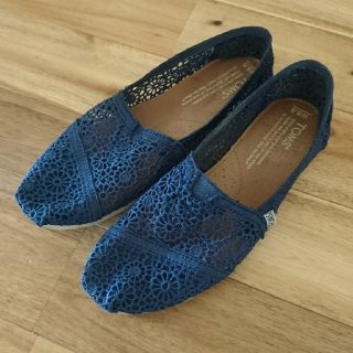 トムズ(TOMS)のTOMS トムス スリッポン 5.5(スリッポン/モカシン)