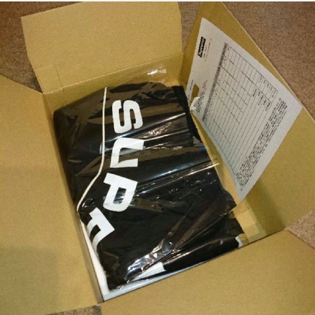 Supreme Arc Logo Water Short Black 黒 Supreme Arc Logo Water Short Black 黒