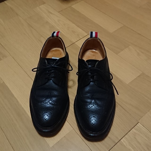 THOM BROWNE(トムブラウン)の【THOM BROWNE】トムブラウン定番 ウィングチップ ※一週間限定 メンズの靴/シューズ(ブーツ)の商品写真