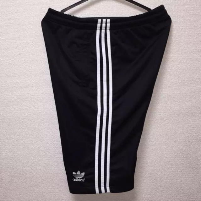 adidas(アディダス)のアディダス adidas ハーフパンツ  メンズのパンツ(ショートパンツ)の商品写真