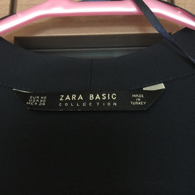 ZARA(ザラ)のオールインワン Vネックジャンプスーツ レディースのパンツ(オールインワン)の商品写真