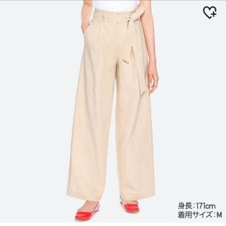 ユニクロ(UNIQLO)のユニクロ ベルテッドリネンコットンワイドパンツ(カジュアルパンツ)