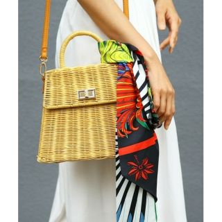 アメリヴィンテージ(Ameri VINTAGE)の【新品】AMERI アメリ / TRAPEZE RATTAN BAG(かごバッグ/ストローバッグ)