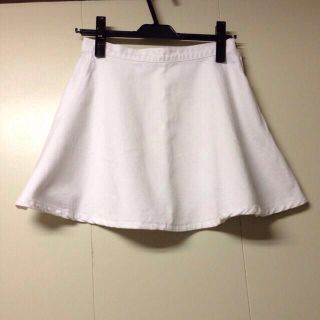 アメリカンアパレル(American Apparel)のアメア白スカート(ミニスカート)