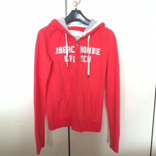 アバクロンビーアンドフィッチ(Abercrombie&Fitch)の☆アバクロ パーカー☆(パーカー)