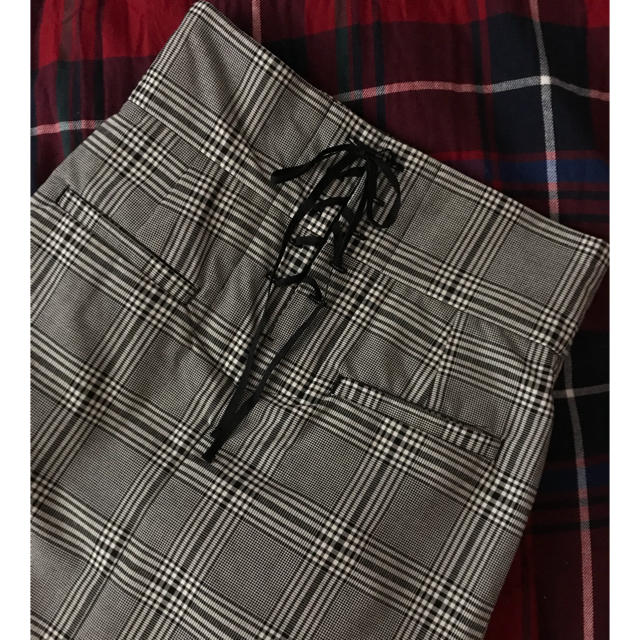 URBAN RESEARCH(アーバンリサーチ)のお値下げ  新品 アーバンリサーチ  レースアップロングタイトスカート レディースのスカート(ロングスカート)の商品写真