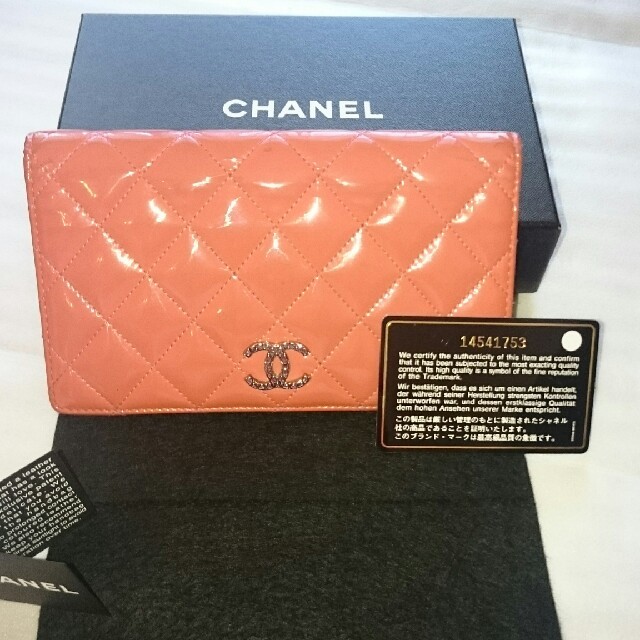 CHANEL(シャネル)のシャネルの財布 レディースのファッション小物(財布)の商品写真