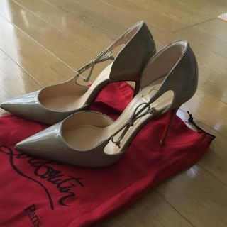 クリスチャンルブタン(Christian Louboutin)の美品☆christian louboutin クリスチャン ルブタン(ハイヒール/パンプス)