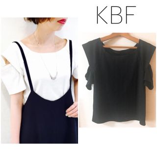 ケービーエフプラス(KBF+)のKBF (Tシャツ(半袖/袖なし))