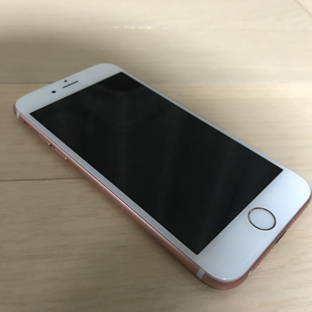 iPhone(アイフォーン)のiPhone6s 64GB SIMフリー スマホ/家電/カメラのスマートフォン/携帯電話(スマートフォン本体)の商品写真