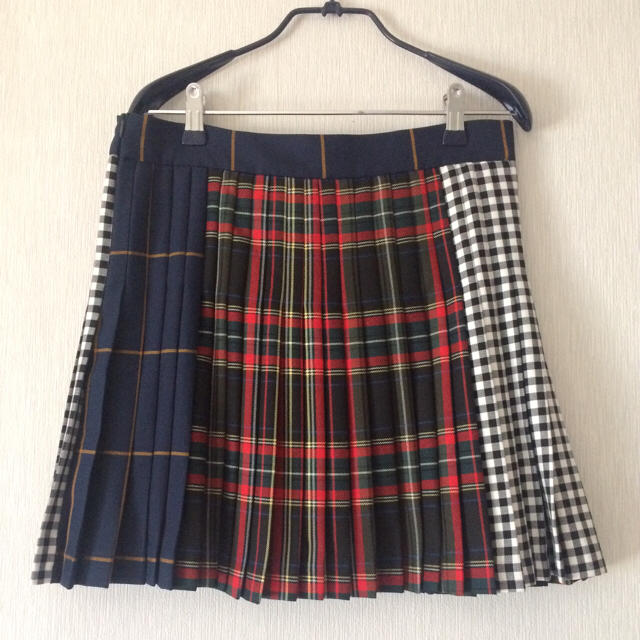 ZARA(ザラ)のZARA  安室奈美恵♡アンコス スカート  Lサイズ レディースのスカート(ミニスカート)の商品写真
