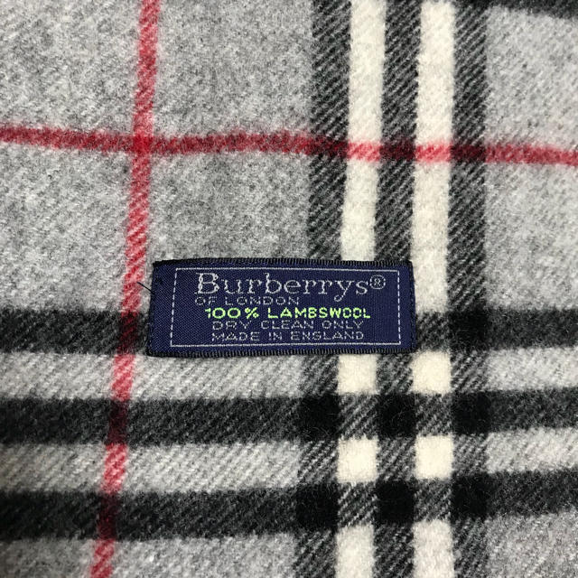BURBERRY - ♡5月限定!BURBERRY バーバリー マフラー グレー♡の通販