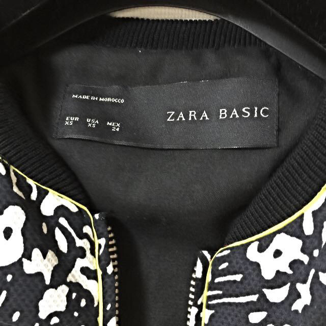 ZARA(ザラ)のZara 花柄ジャケット 新品 レディースのジャケット/アウター(ノーカラージャケット)の商品写真