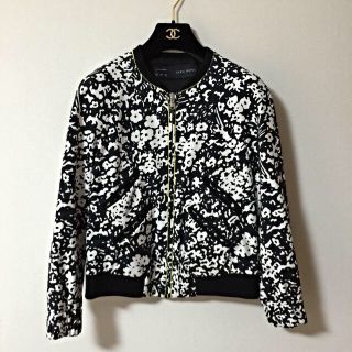 ザラ(ZARA)のZara 花柄ジャケット 新品(ノーカラージャケット)