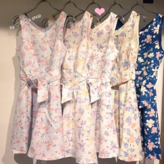 ダズリン(dazzlin)の花柄ワンピ♡ヴァニレ スナイデル ノエラ イートミー プロポ アプ トッコ ルネ(ひざ丈ワンピース)