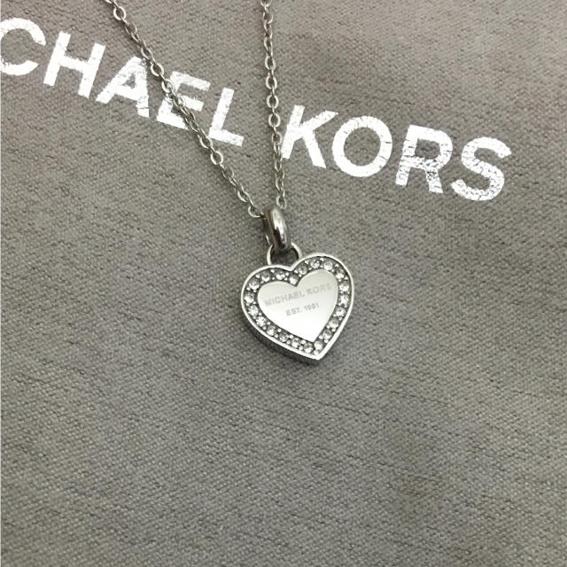 Michael Kors(マイケルコース)のMICHAEL KORS ハート ネックレス レディースのアクセサリー(ネックレス)の商品写真