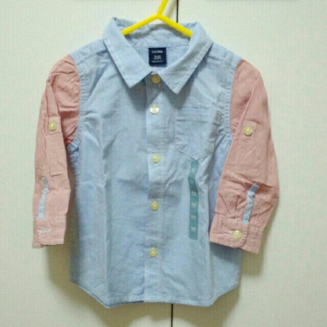 babyGAP(ベビーギャップ)のGAPキッズ　シャツ　 キッズ/ベビー/マタニティのキッズ服男の子用(90cm~)(ブラウス)の商品写真