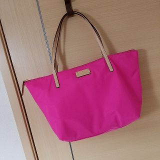 ケイトスペードニューヨーク(kate spade new york)の値下げ！美品 kate spade ﾅｲﾛﾝﾄｰﾄﾊﾞｯｸﾞ(トートバッグ)