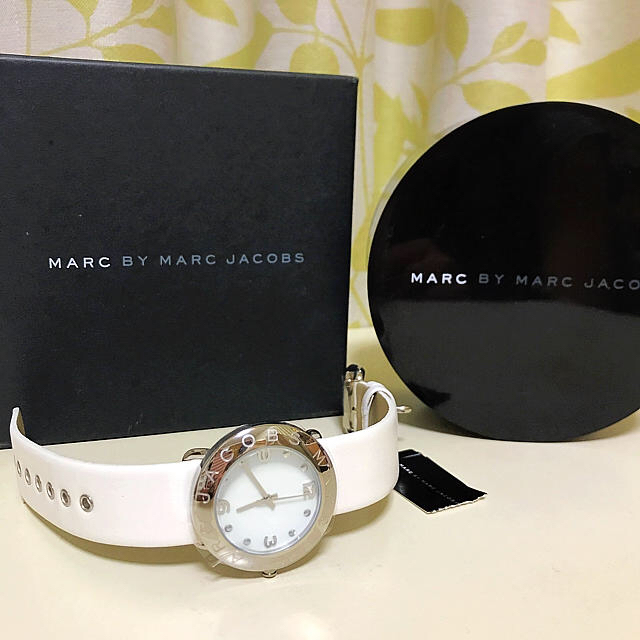 ファッション小物【新品未使用】MARC BY MARC JACOBS 腕時計