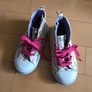 ヴァンズ(VANS)のスニーカーVANS19cm(スニーカー)