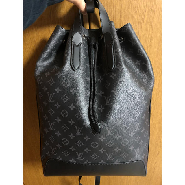 LOUIS VUITTON(ルイヴィトン)のルイヴィトン エクスプローラー バックパック メンズのバッグ(バッグパック/リュック)の商品写真