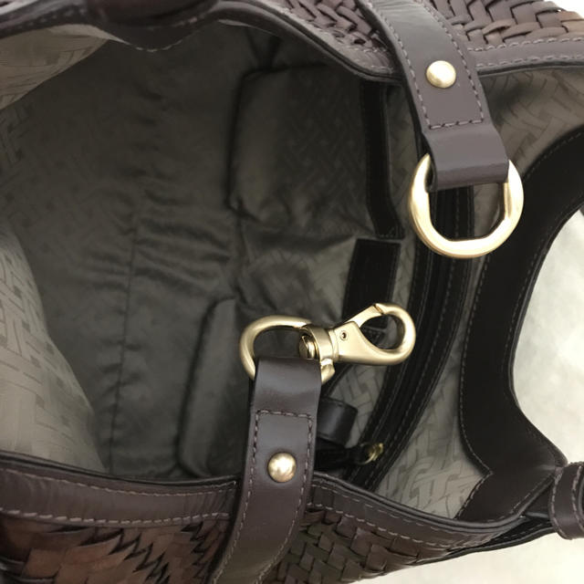 Cole Haan(コールハーン)のCole haam 鞄 レディースのバッグ(ショルダーバッグ)の商品写真