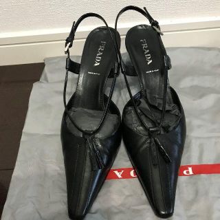 プラダ(PRADA)の●送料込●5万プラダ黒ミュールサンダルポインテッドバックストラップ箱有●良美(ミュール)