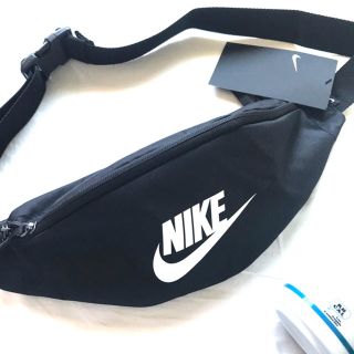 NIKE - NIKE ナイキ ウエストポーチ ボディバッグ メンズ レディース