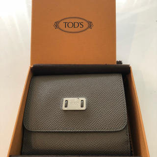 トッズ ミニ 財布(レディース)の通販 12点 | TOD'Sのレディースを買う 