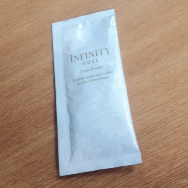 Infinity(インフィニティ)のインフィ二ティ ルースパウダー♡ コスメ/美容のベースメイク/化粧品(フェイスパウダー)の商品写真