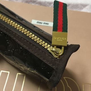 グッチ(Gucci)の再値下げ❤️GUCCIモノグラム柄ポーチ❤️高級ブランドで気分を高めませんか♡＊(ポーチ)