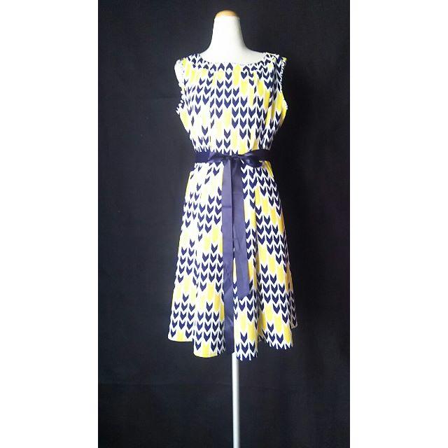 アメリカの可愛いドレス　HAANI　シェブロン　Ｍ　新品 レディースのワンピース(ひざ丈ワンピース)の商品写真